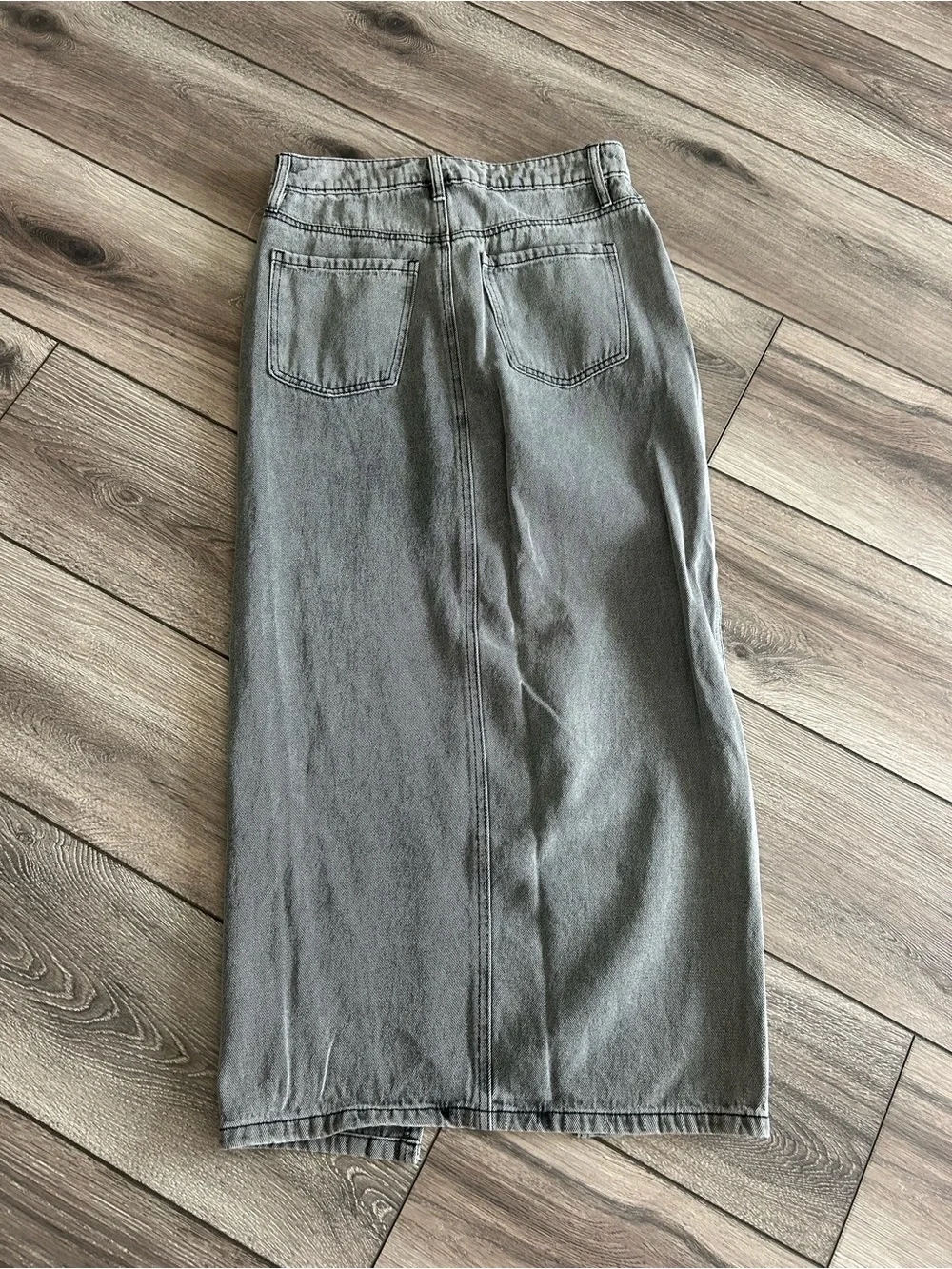 West of Melrose High-Waist Grey Distressed Denim Skirt